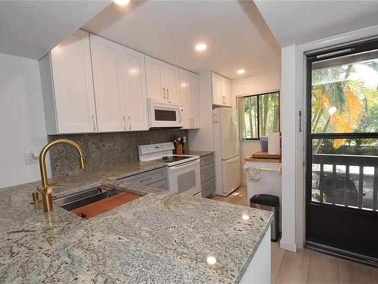1720 Glenhouse Dr #GL429 — Photo 4