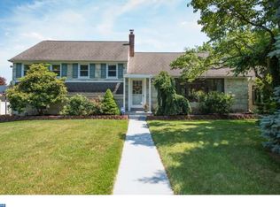 3949 Buck Rd, Huntingdon Valley, PA 19006