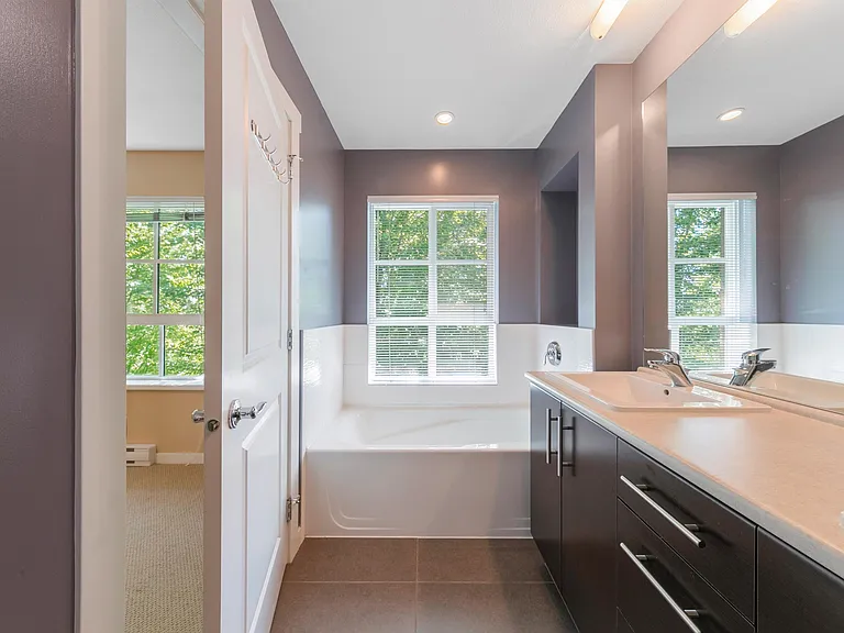 3445 Wilkie Ave #13 — Photo 10