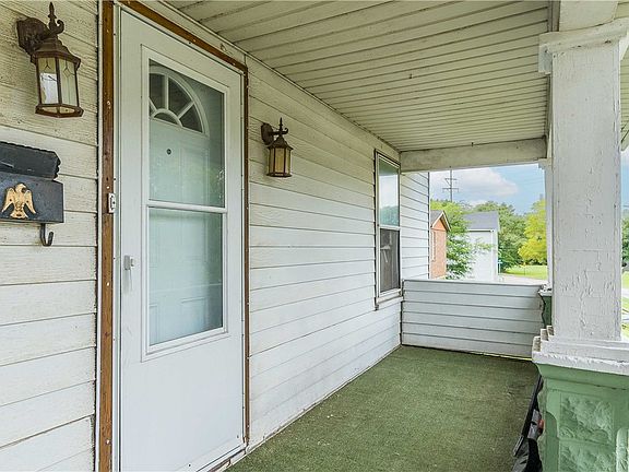 5th image of 1705 Hillside Ave
