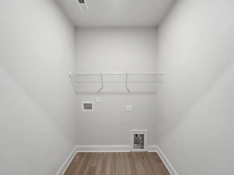 645 Brookwood St #A — Photo 19