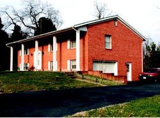 2811 N Independence Dr, Montross, VA 22520