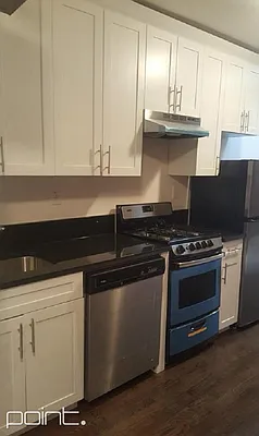 Rented by Point NYC | media 17