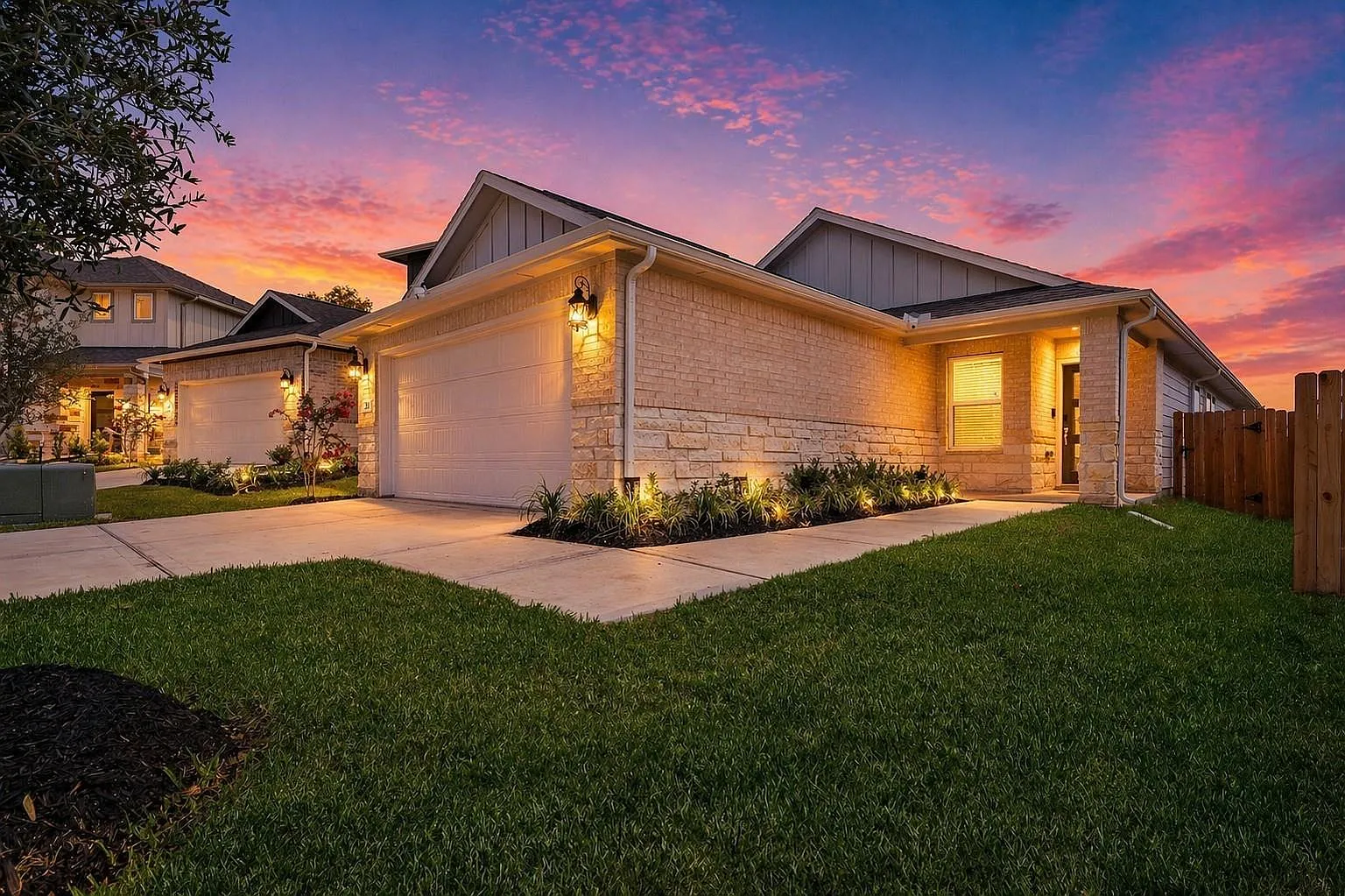 4 bed, 2.0 bath, 1565 sqft, $1,975 — Photo 1