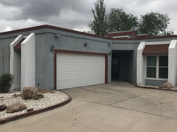 811 Colonial Ct