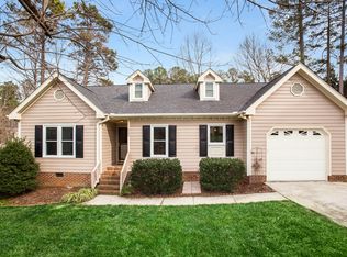 4209 Tolchester Pl, Raleigh, NC 27613