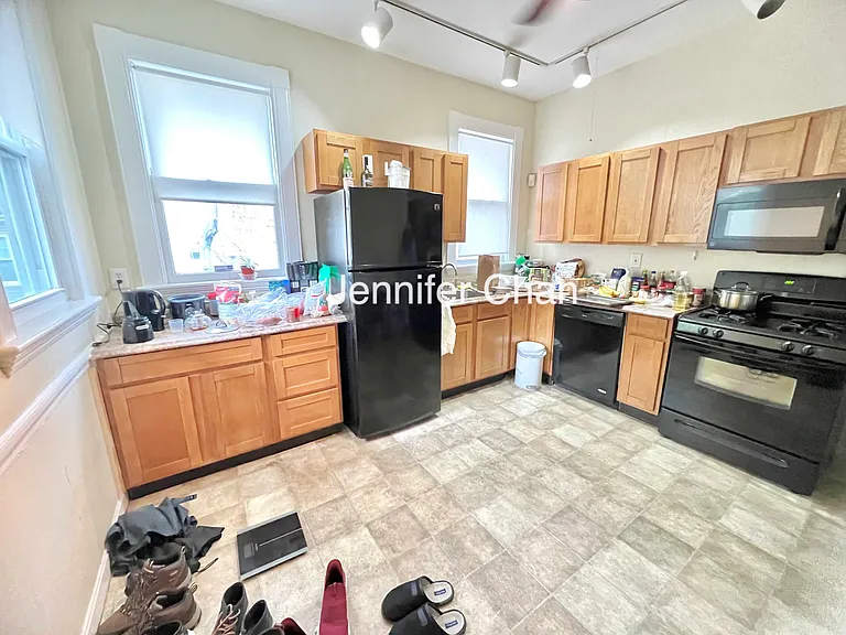 19 Braemore Rd #4 — Photo 10