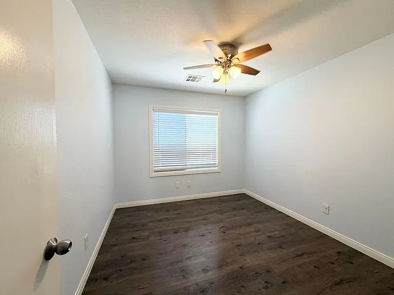 8164 Shellstone Ave — Photo 12