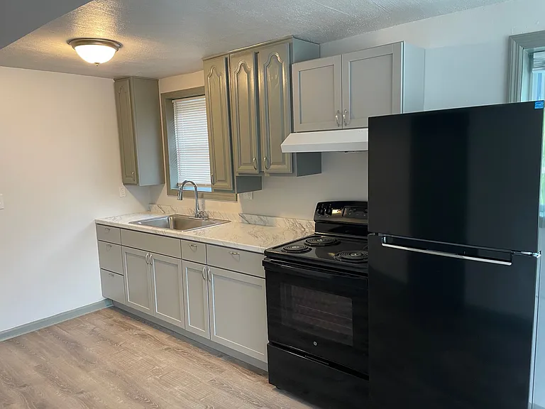 518 George St #6 — Photo 3