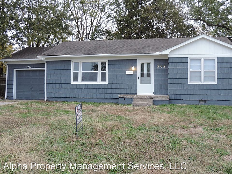 1st image of 202 S Bagby St
