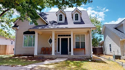 1724 Boardwalk Ct Photo 1