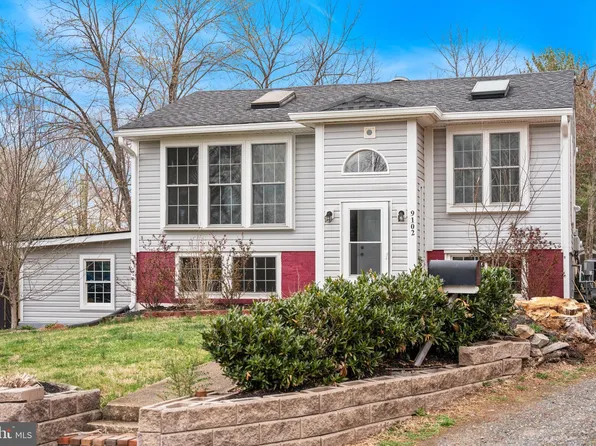 9102 Amherst Ct, Manassas, VA 20111