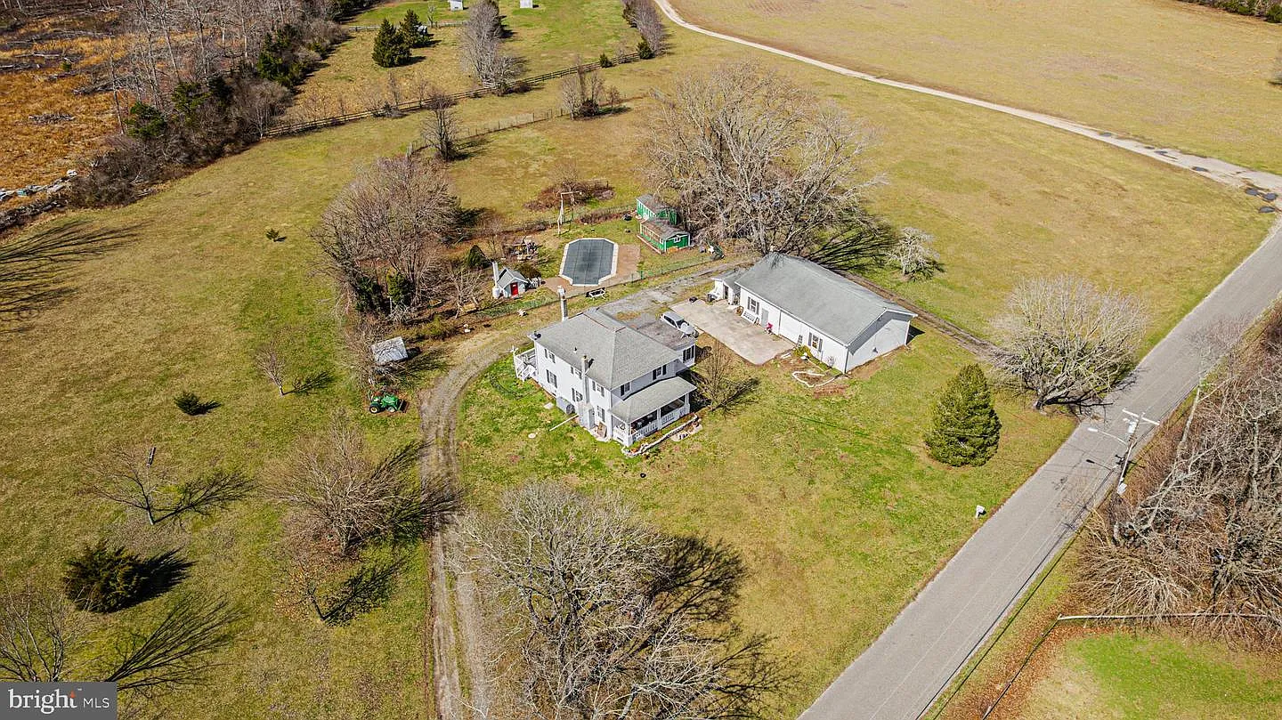 250 Friendship Rd photo 1