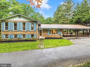 25104 Hickory Ridge Ln, Gaithersburg, MD 20882