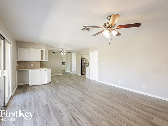 5th image of 5226 W Brown St