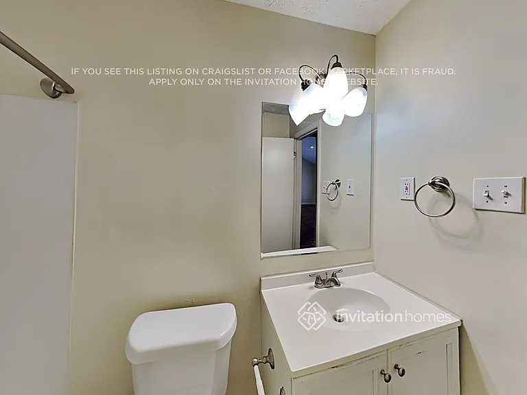 1379 Hidden Cir — Photo 20