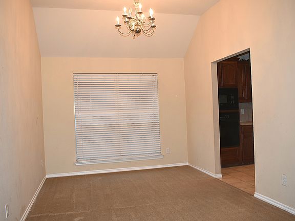 4th image of 8709 Shavano Dr