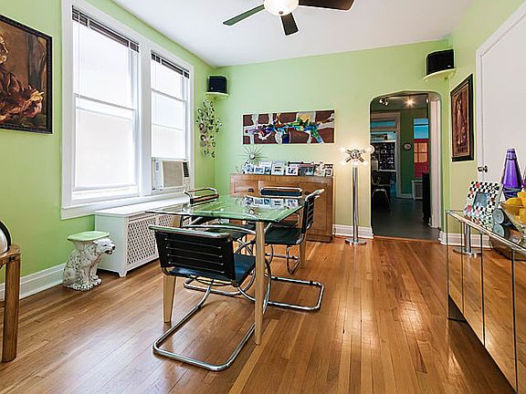 4th image of 3646 W Belmont Ave