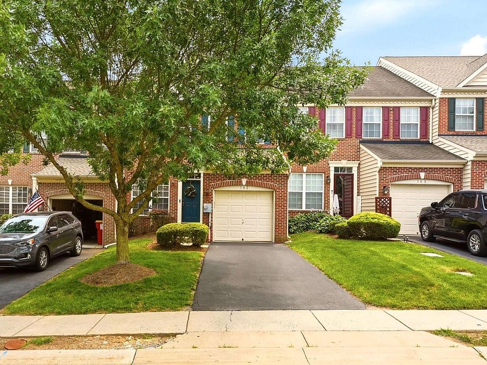 1st image of 143 Penns Manor Dr
