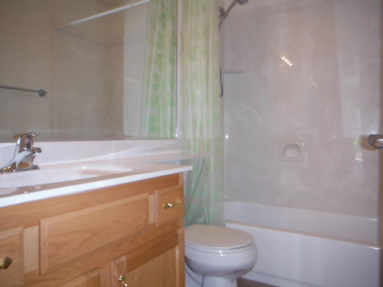 2041 N Chandler Drive — Photo 4