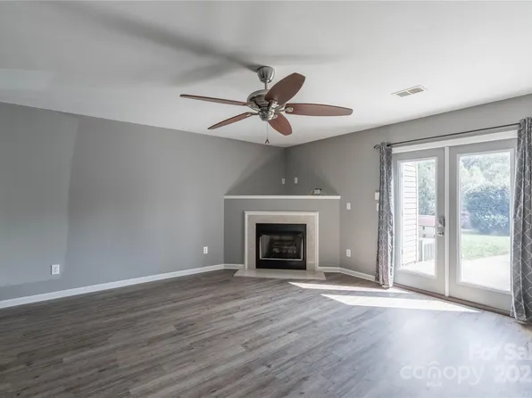 11006 Will Knox Rd, Cornelius, NC 28031