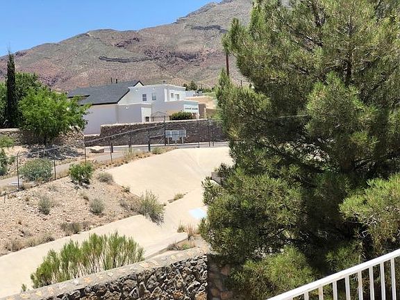 2nd image of 6109 Los Fuentes Dr