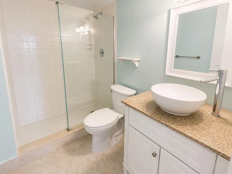400 N Riverside Dr #505 — Photo 7