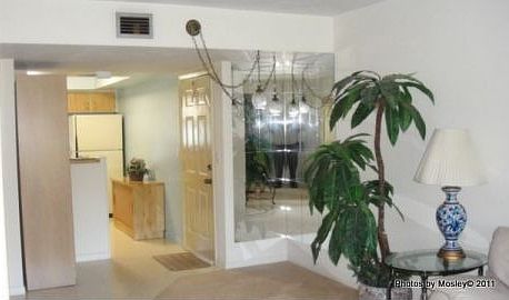 4th image of 27227 Pullen Ave #23
