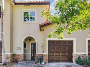 22243 SW 89th Ave, Cutler Bay, FL 33190