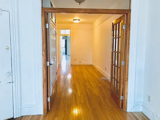 Rented by In Haus LLC | media 20