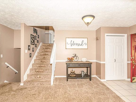 4th image of 1116 Oakridge Ct