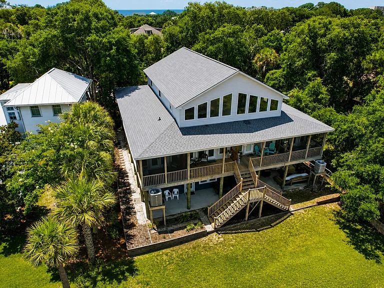 302 E Huron Ave — Photo 4