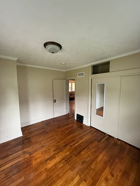4 bed, 1500 sqft, $1,800 — Photo 3