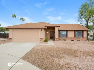 9720 N Oak Shadows Pl, Tucson, AZ 85737