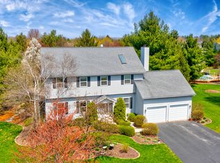 2414 S Hidden Trl, Spring Grove, IL 60081