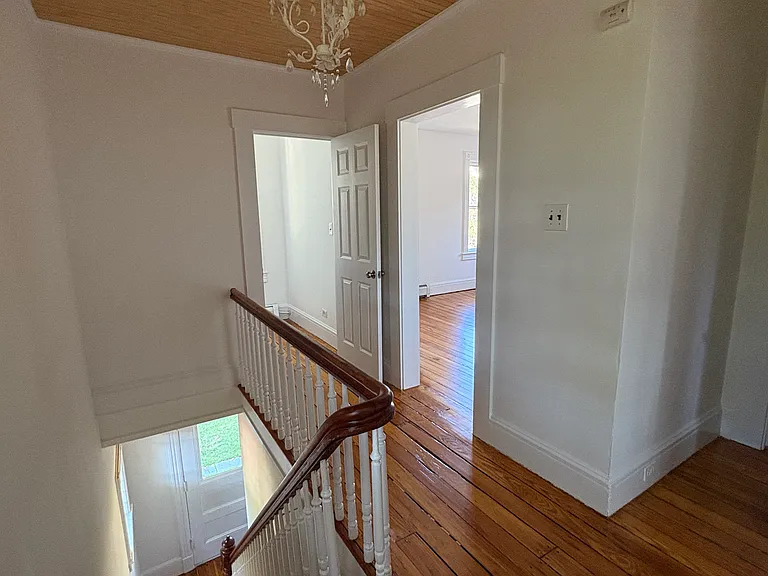 102 Stanley Pl #102B — Photo 2