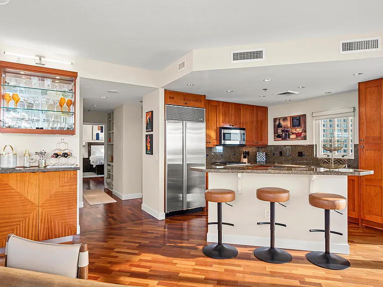 700 W Harbor Dr W #1204 — Photo 18