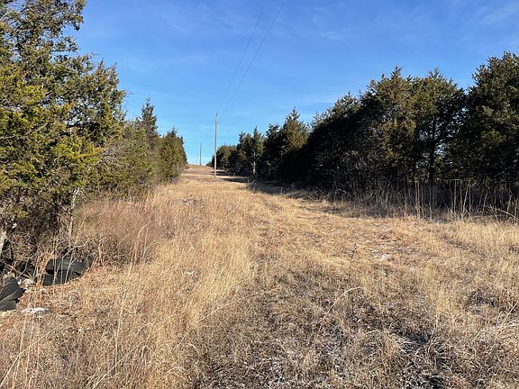 4th image of 3279 County Road 219