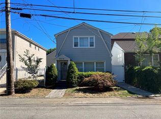 3410 Ropes Ave, Bronx, NY 10475