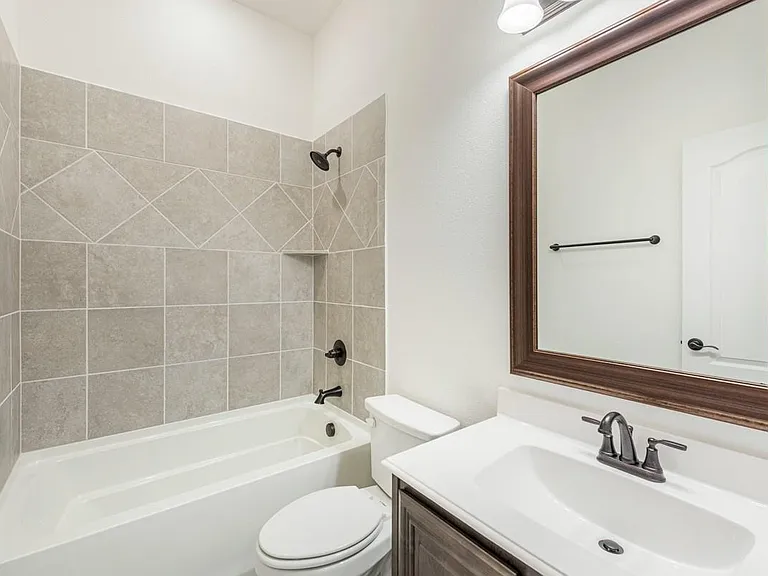 1073 Canuela Way — Photo 9