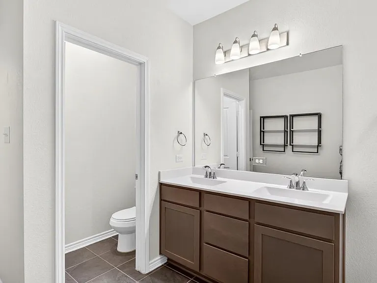 223 W Granite Shores Dr — Photo 10