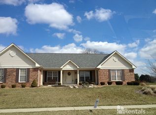 1541 Merganser Blvd, Swansea, IL 62226