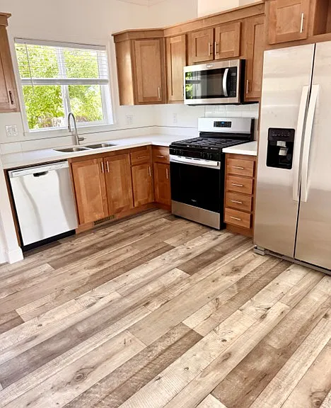 4019 Constitution Ave — Photo 2