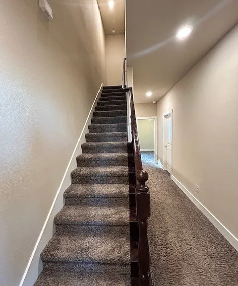 2424 Eureka Way — Photo 13