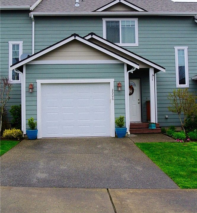 1st image of 2906 Alyssa Ct SE