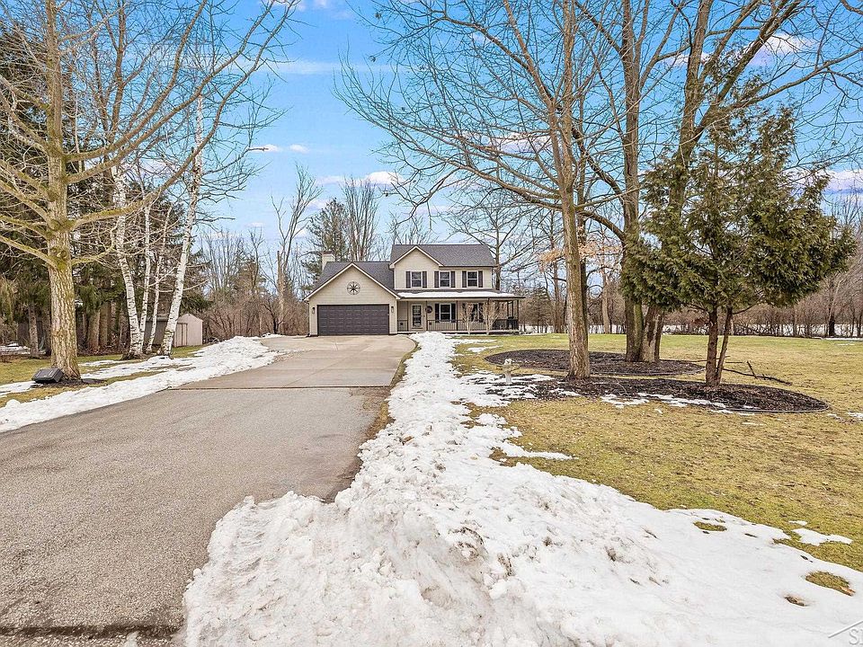 1st image of 8821 Hornbeam Ln