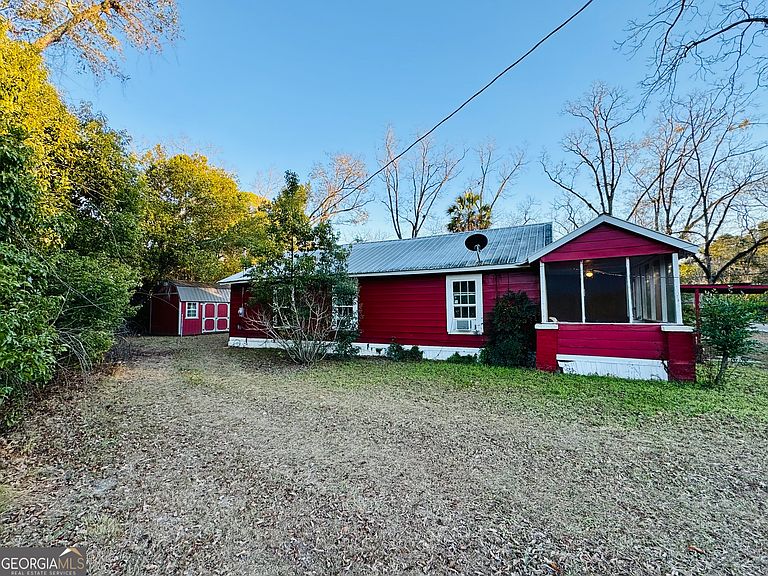 Listing photo 5