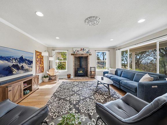 4th image of 5301 Tioga Ln