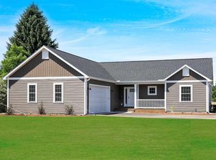 600 Village Ct, Traverse City, MI 49685