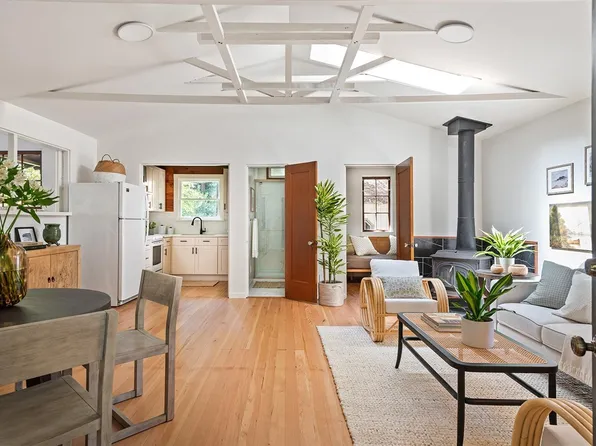 21919 Russian River Avenue, Monte Rio, CA 95462